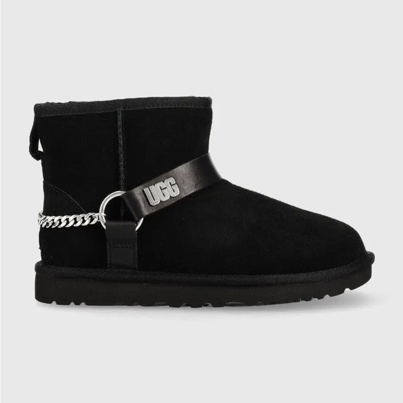 New Ugg Classic Mini Chains II Boots - Picture 2 of 6